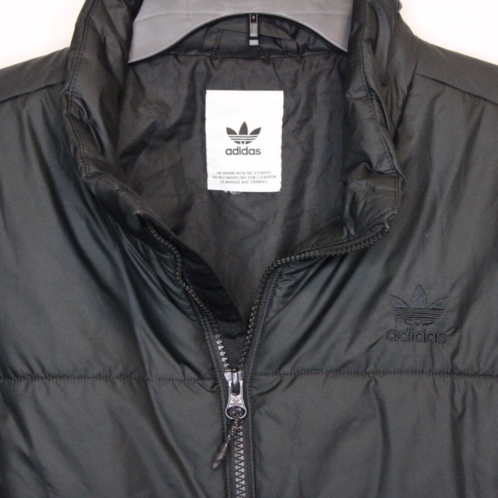 Black Adidas puffer Vest Zip up pockets Hiking outdoors excellent condition - Picture 2 of 10